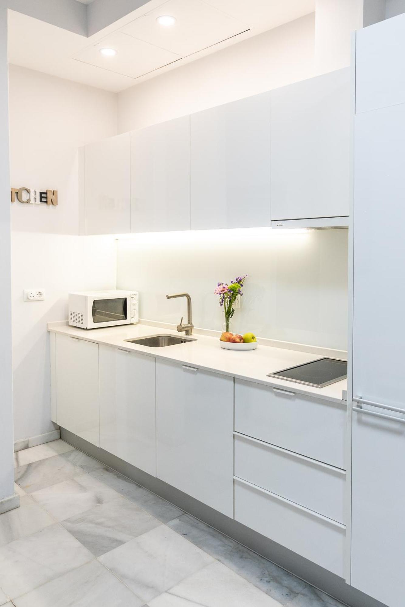 Apartamento Triana Deluxe Con Patio Privado Sevilla Exterior foto